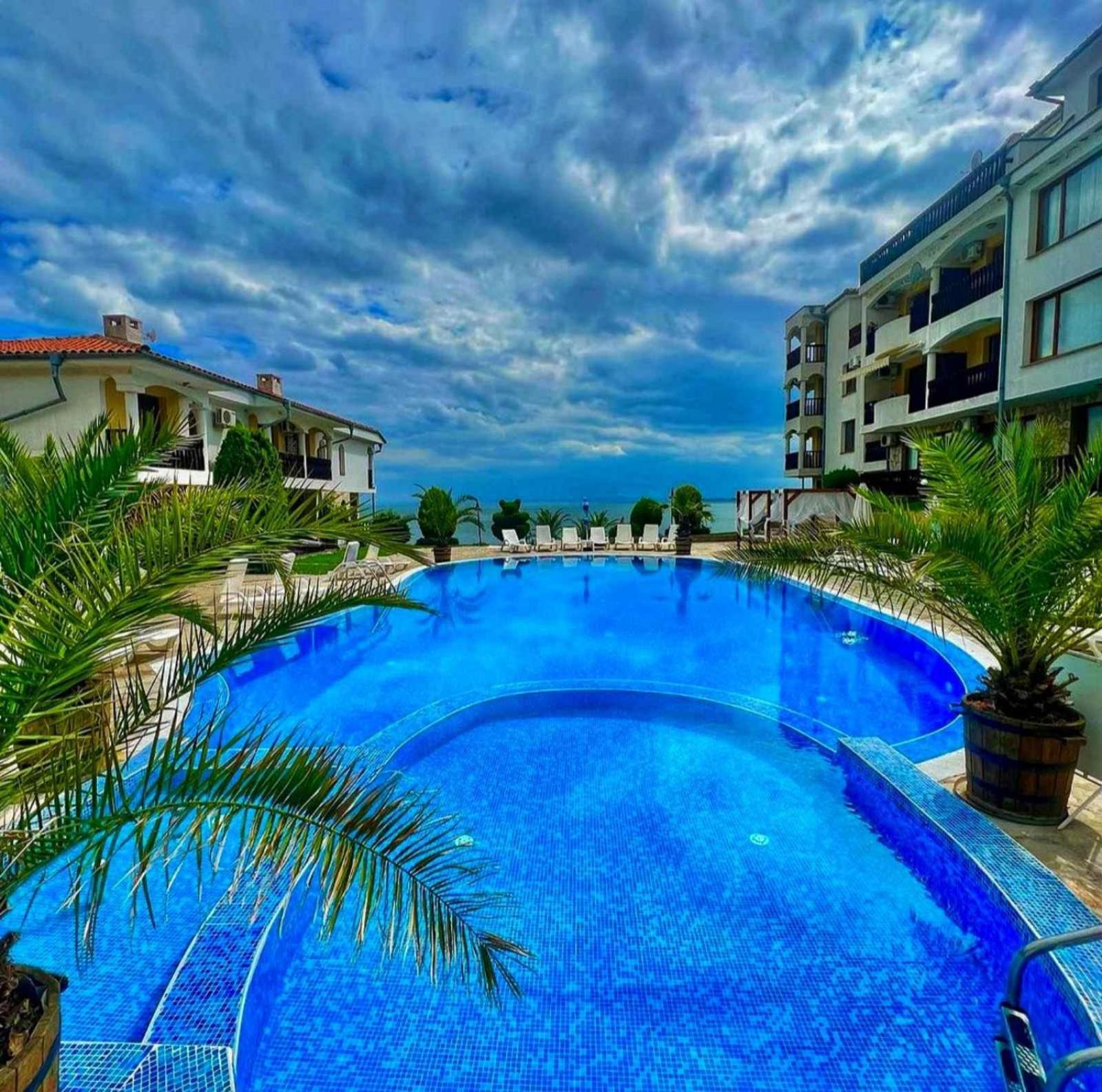 Apartment к-с сън коуст *